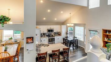 Maison (3 Bedrooms) | Intérieur