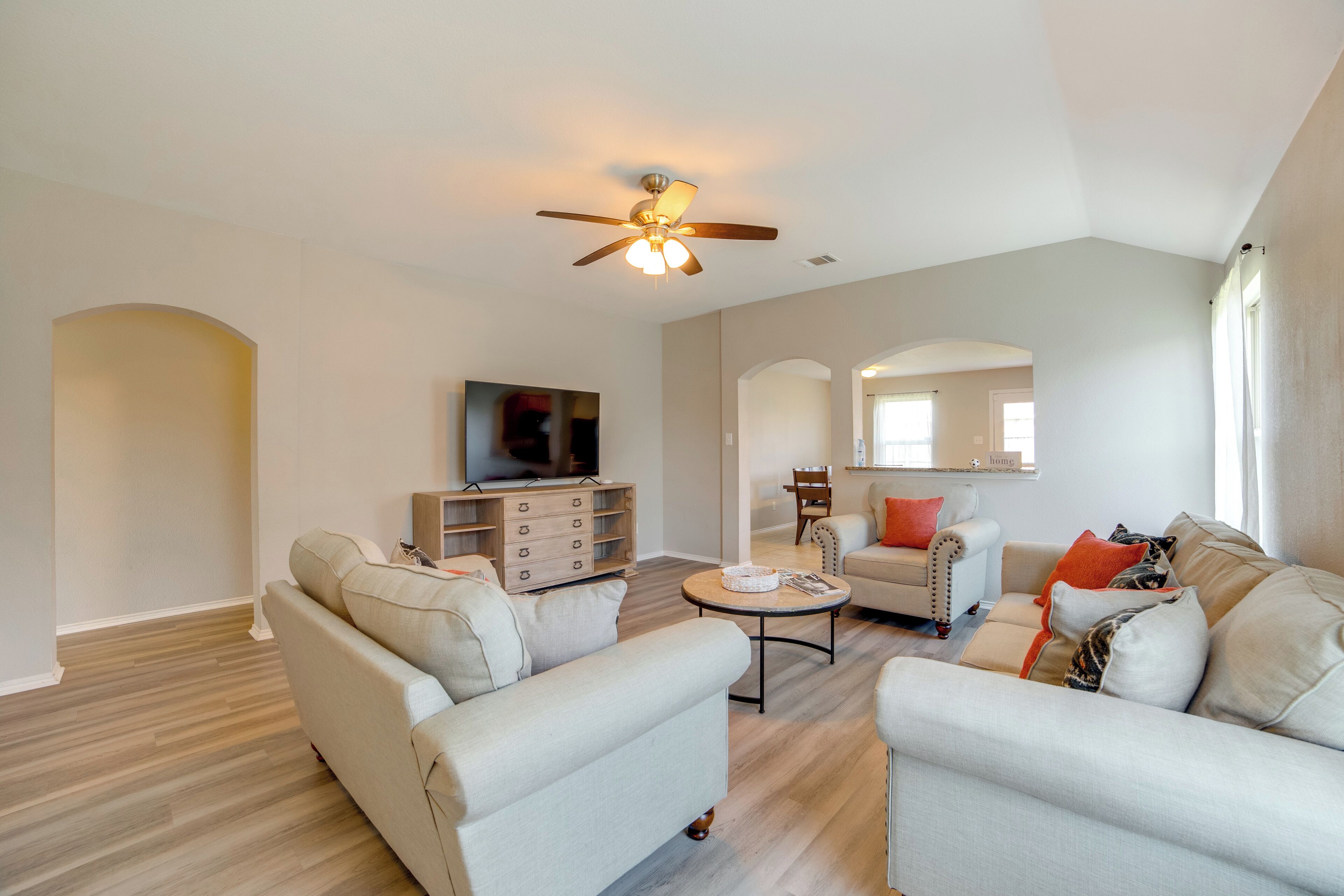 House (3 Bedrooms) | Bahagian dalam