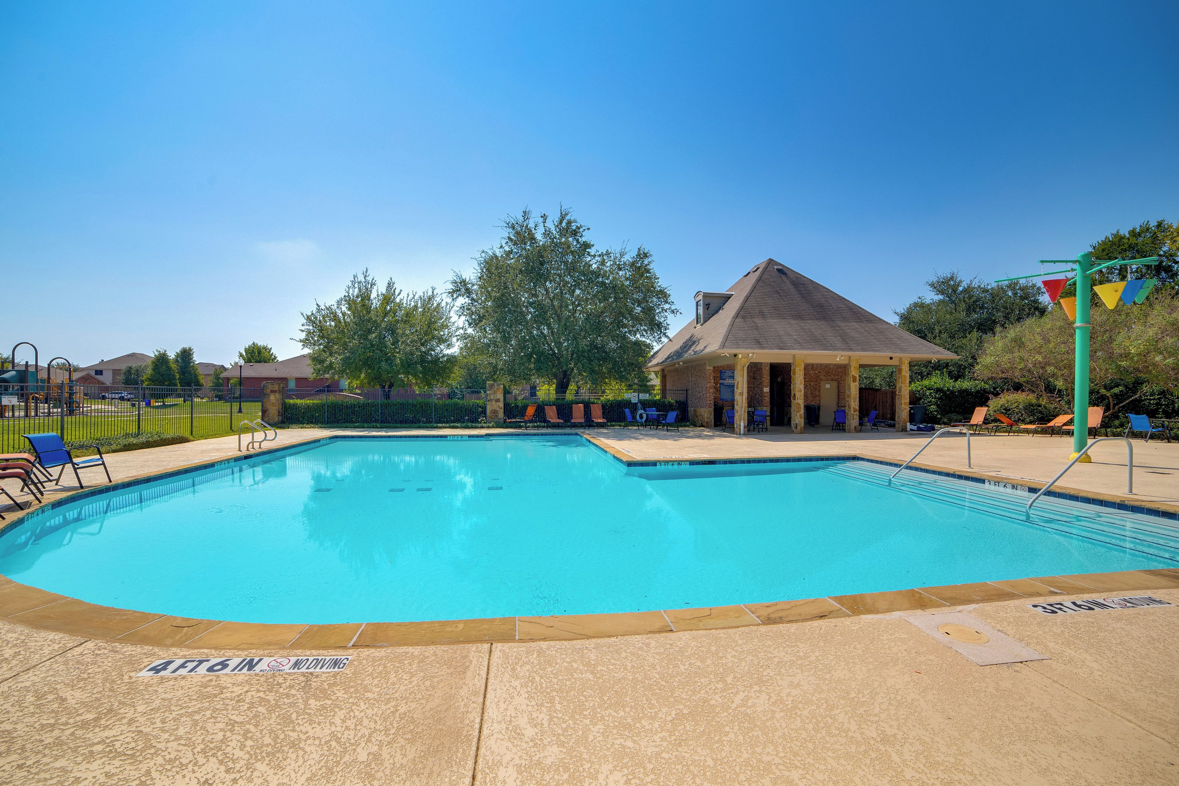 House (3 Bedrooms) | Front of property