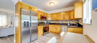 Great for Snowbirds! Pompano Beach Home w/ Patio