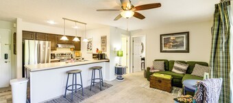 3 Mi to IU: Dog-friendly Condo w/ Pool Access!