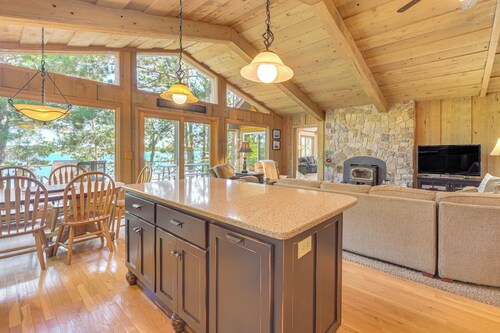 Waterfront Escape on Big Sand Lake w/ Private Dock