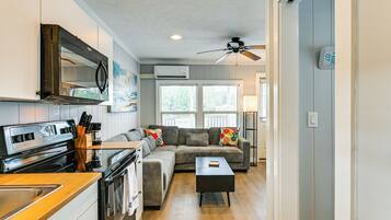 Rumah (2 Bedrooms) | Interior