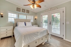 House (2 Bedrooms) | Interior - Breathtaking Views & Deck: Badin Lake House! (New London)