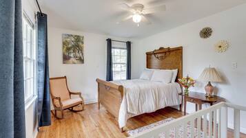 House (5 Bedrooms) | Interior