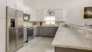 Interior - Modern Home Base for Polo Events & Palm Beach Fun! (Loxahatchee)