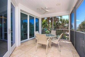 Outdoor dining - Sandrift 1071 Captiva`s Premier Gulf-Front Escape: 3BR/3.5BA Retreat with (Captiva)