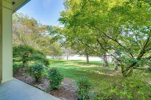 House (2 Bedrooms) | Interior - 1 Mi to Dtwn: Quiet Retreat w/ Yard in Clinton (Clinton)
