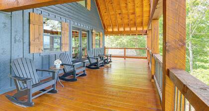Deck, Panoramic Views: Serene Mineral Bluff Cabin!