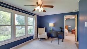 House (3 Bedrooms) | Interior - Pet-friendly Minneapolis Home w/ Spacious Yard (Golden Valley)