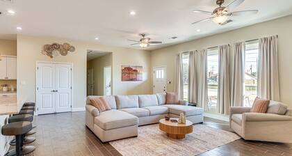 Golf, Shop & Explore: Home 5 Mi to Dtwn Midland!