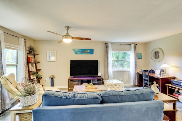 House (2 Bedrooms) | Interior