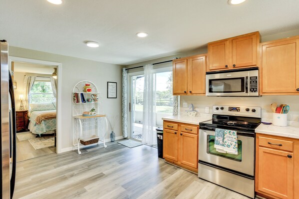 House (2 Bedrooms) | Interior