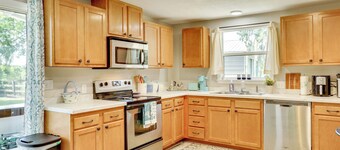 Traveling Nurses Welcome! Peaceful Home in Arcadia