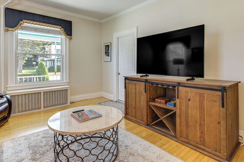 Westerly Apt Steps From Downtown + Beaches Nearby