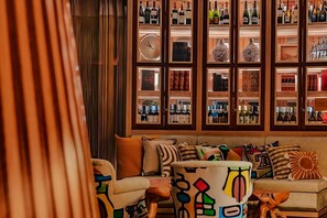 بار (في المنشاة)