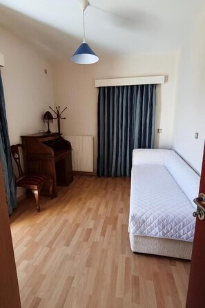 Villa | 4 bedrooms, Internet