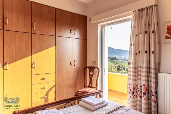 Villa | 4 bedrooms, Internet