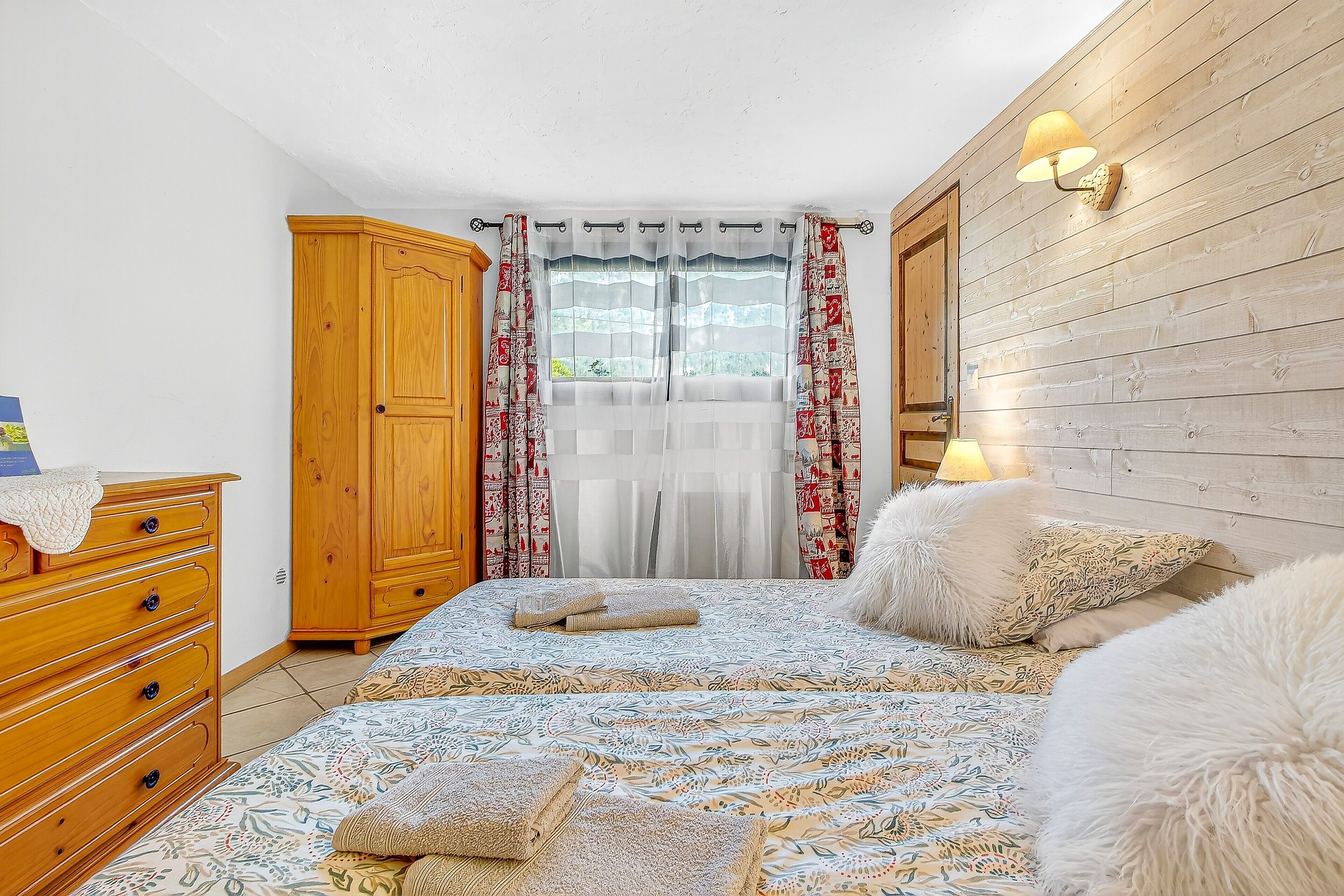 1 camera, ferro/asse da stiro, Wi-Fi, lenzuola