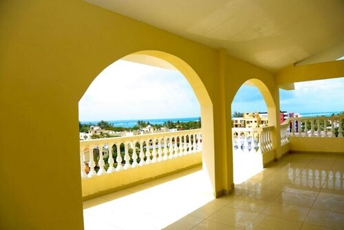 Nyali Beach View Three Bedroom Apartment