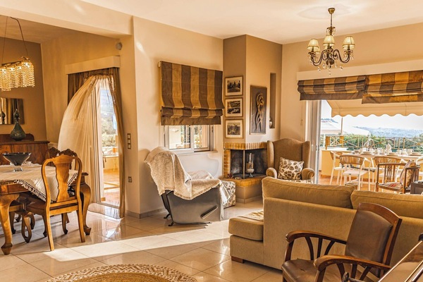 Stylish Living and Dining Area – Elegant design with a blend of modern touches and timeless charm.