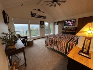 4 bedrooms, WiFi, bed sheets