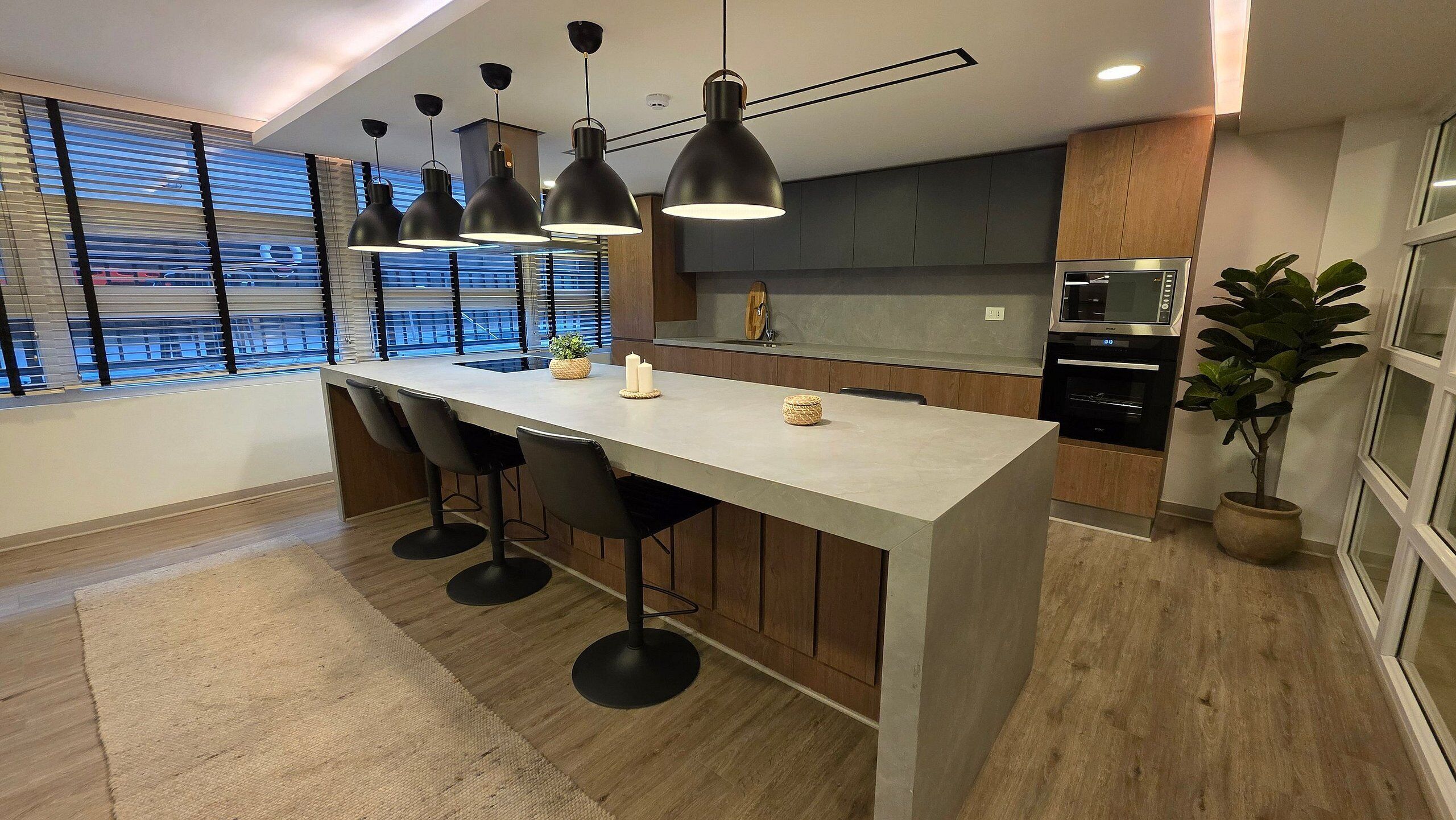 Apartment | Private kitchen | Fridge, microwave, oven, electric kettle