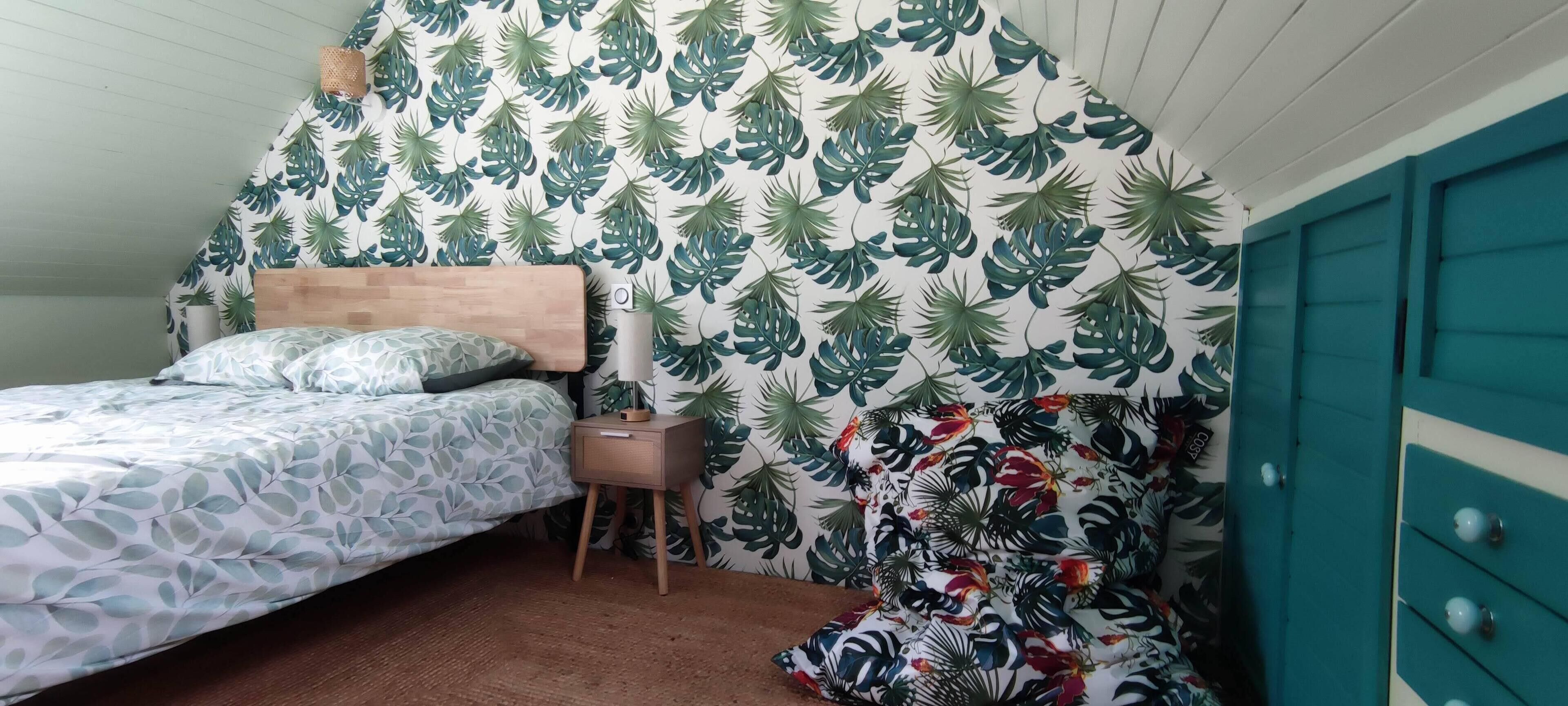 2 slaapkamers, een strijkplank/strijkijzer, gratis wifi, beddengoed