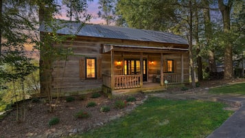 Cabin, 4 Bedrooms | Exterior