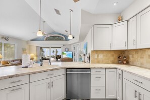 House, 3 Bedrooms | Interior