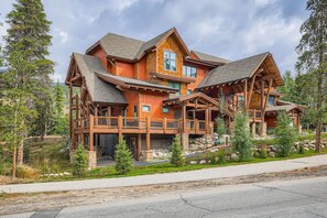 Condo, 1 Bedroom | Exterior