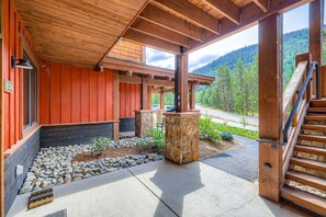 Condo, 1 Bedroom | Property grounds - 1820 The Seasons 1 Bedroom Condo (Keystone)