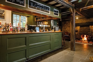 Bar (en la propiedad)