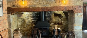 The George Inn