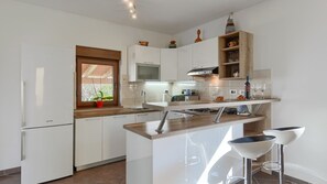 Private kitchen - House Luna by Villas Guide (Pomer)