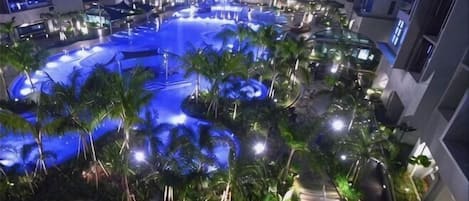 Piscine extérieure