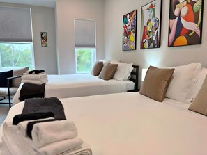 4 Schlafzimmer, Bügeleisen/Bügelbrett, Reisekinderbett, WLAN