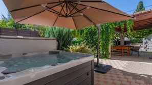 Terrace/patio - Villa Mihael-Makarska by Villas Guide (Donji Vinjani)