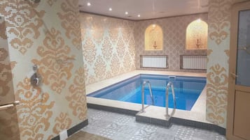 Massages des tissus profonds, massages