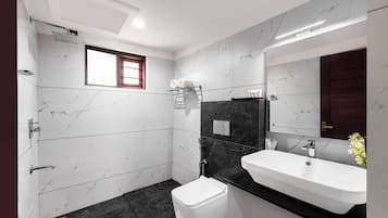 Garden View Cottage Room with Sit-out | Bathroom | Shower, soap, shampoo, toilet paper