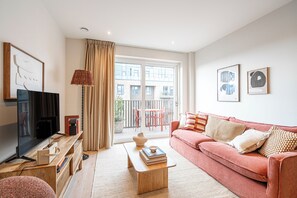 House, Accessible | 2 bedrooms - Light and Space Retreat (London)