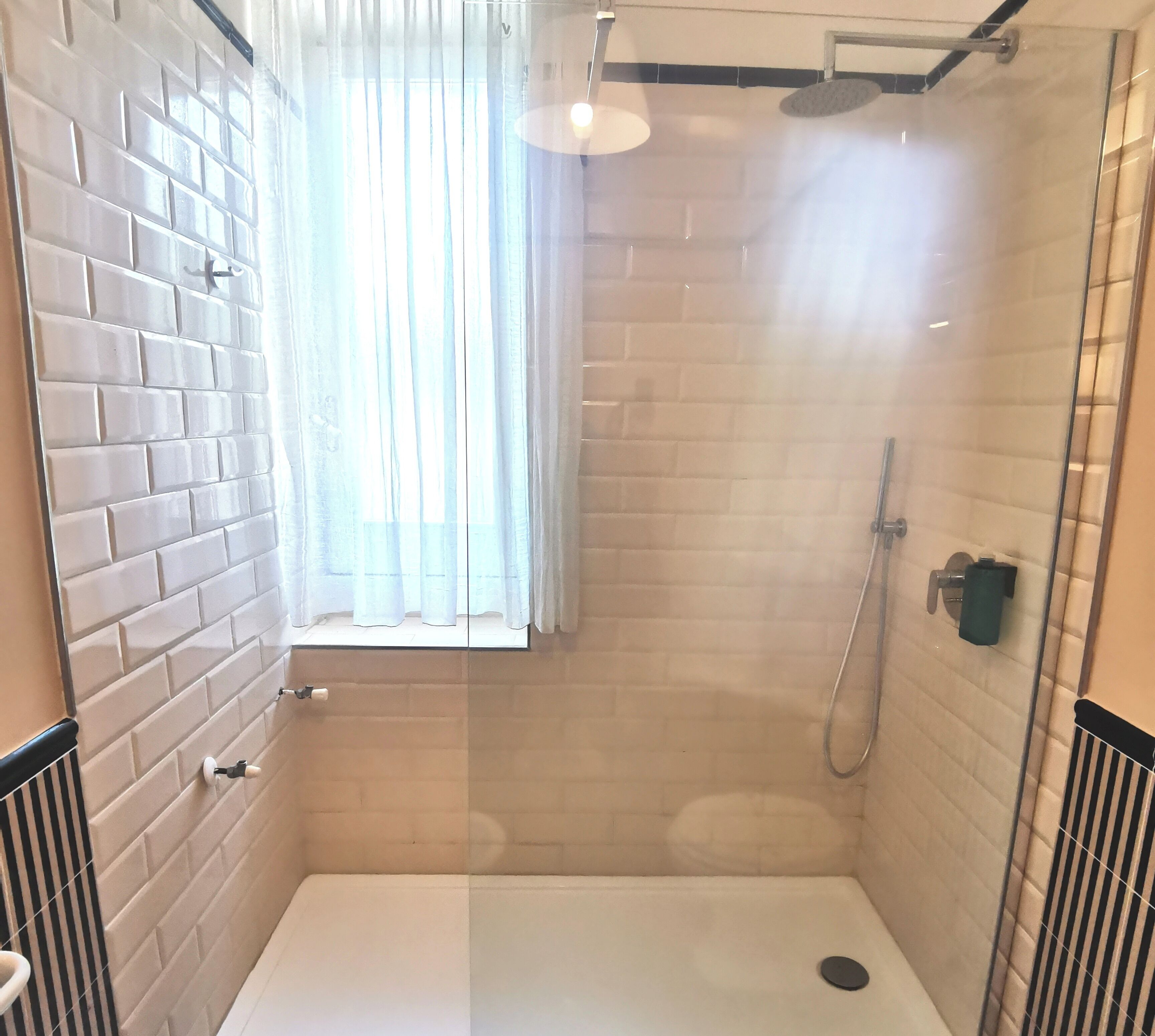 Dusche, Bidet