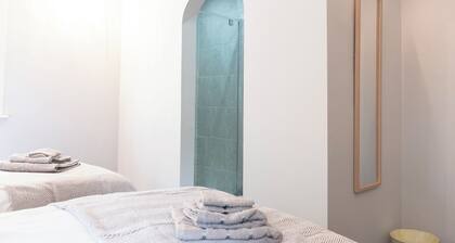 St Andrews by Guestz