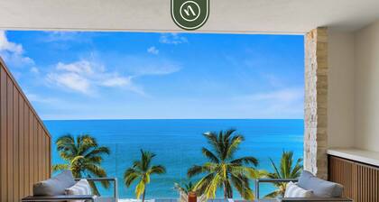 New Stylish 1 BR Condo - Ocean Views - Flex Room