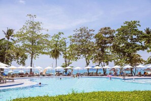 Room, 1 Bedroom, Smoking, Balcony | Pool | Outdoor pool