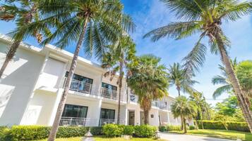 Room, 1 Bedroom, Smoking, Balcony | Exterior