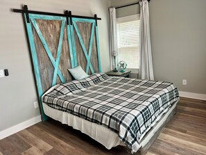 3 soverom, wi-fi (inkludert) og sengetøy