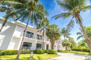 Room, 1 Bedroom, Smoking, Balcony | Exterior