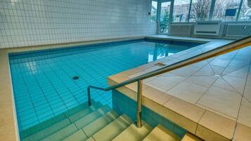 Piscine couverte