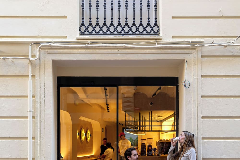Camila Hostel Valencia